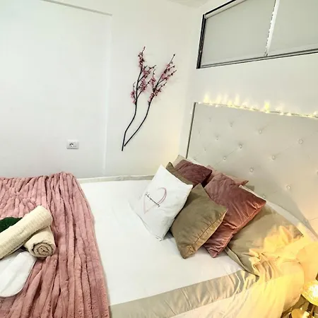 Flamingo Luxury Views By Deihu Experiences Apartment